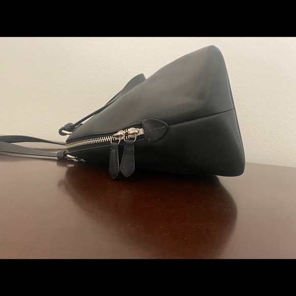 Black Coach Tote Hand Bag - Picture 4 of 8